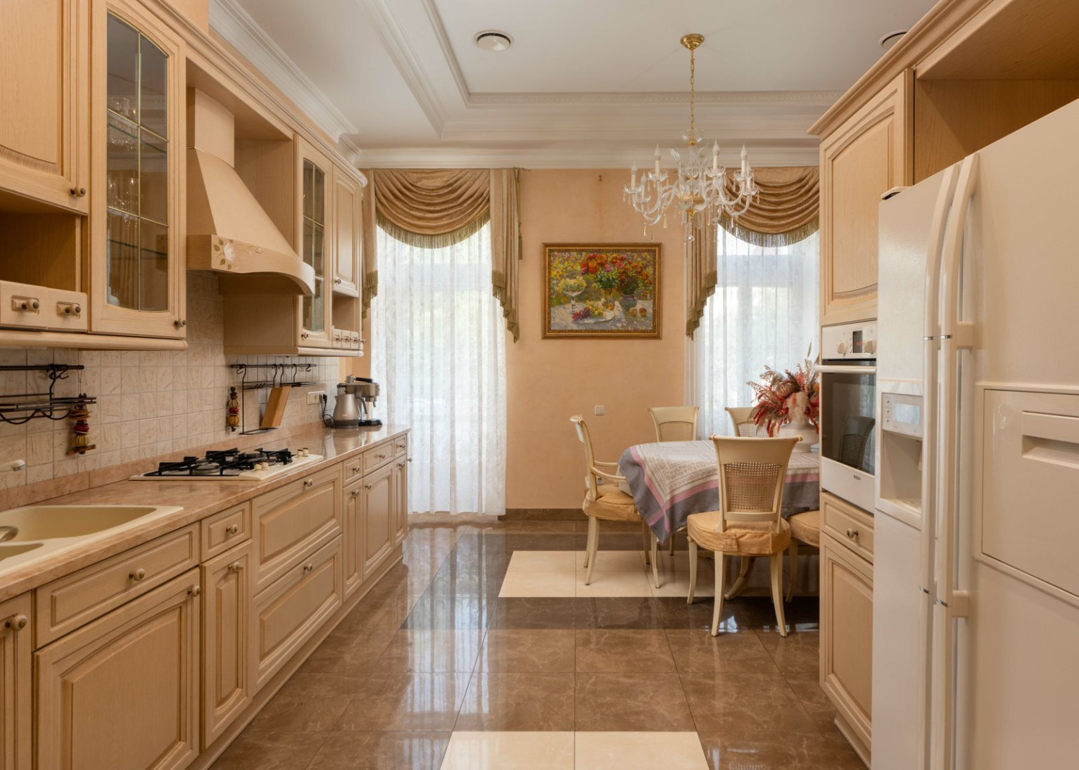 Аренда 3к квартиры в Киеве,  Рейтарская ул., 4 8