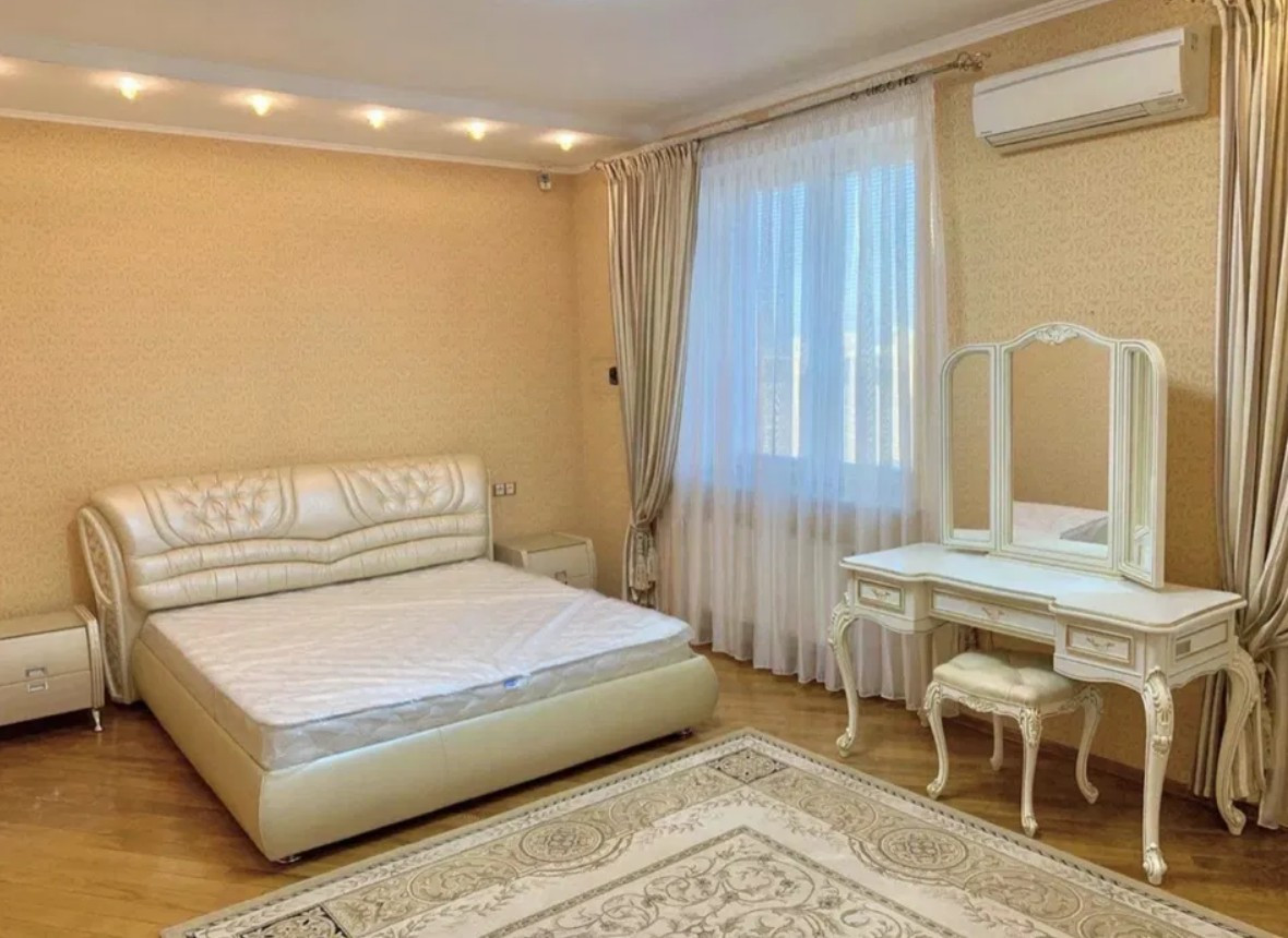 Аренда 5к квартиры в Киеве, Ежи Гедройца ул. (Тверская ул.), 2 2