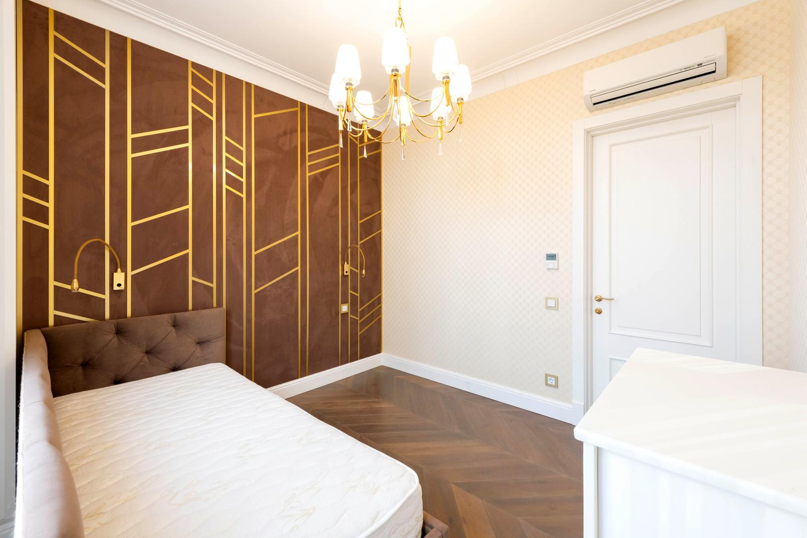 Аренда 3к квартиры в Киеве,  ЖК Бульвар Фонтанов, Саперне Поле ул., 5А 12