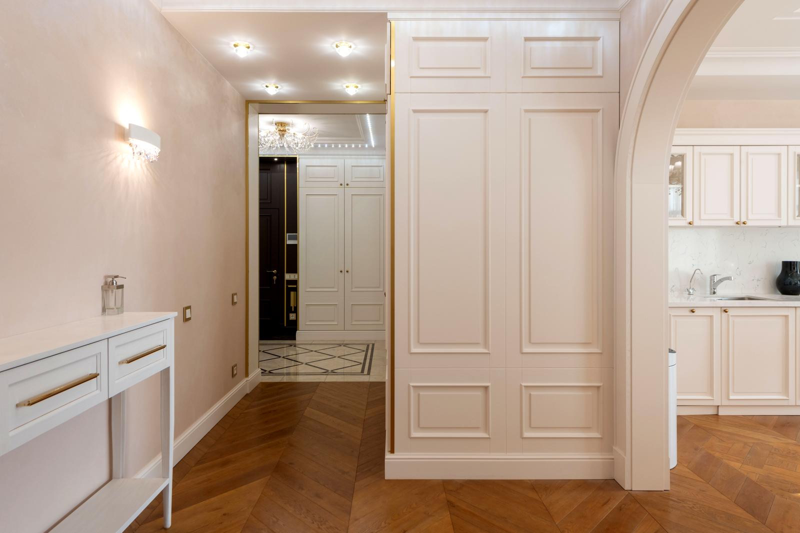 Аренда 3к квартиры в Киеве,  ЖК Бульвар Фонтанов, Саперне Поле ул., 5А 18
