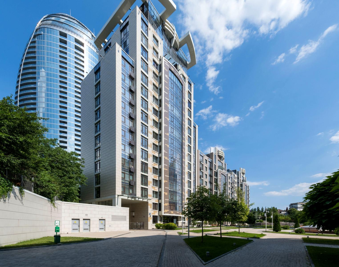 Аренда 3к квартиры в Киеве,  ЖК Бульвар Фонтанов, Саперне Поле ул., 5А 23