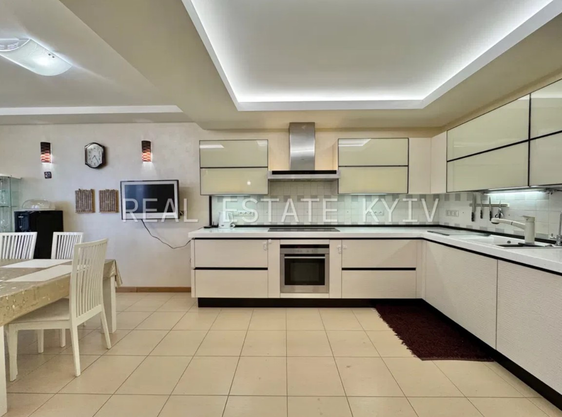Аренда 3к квартиры в Киеве,  ЖК Корона, Панаса Мирного ул., 28А 8