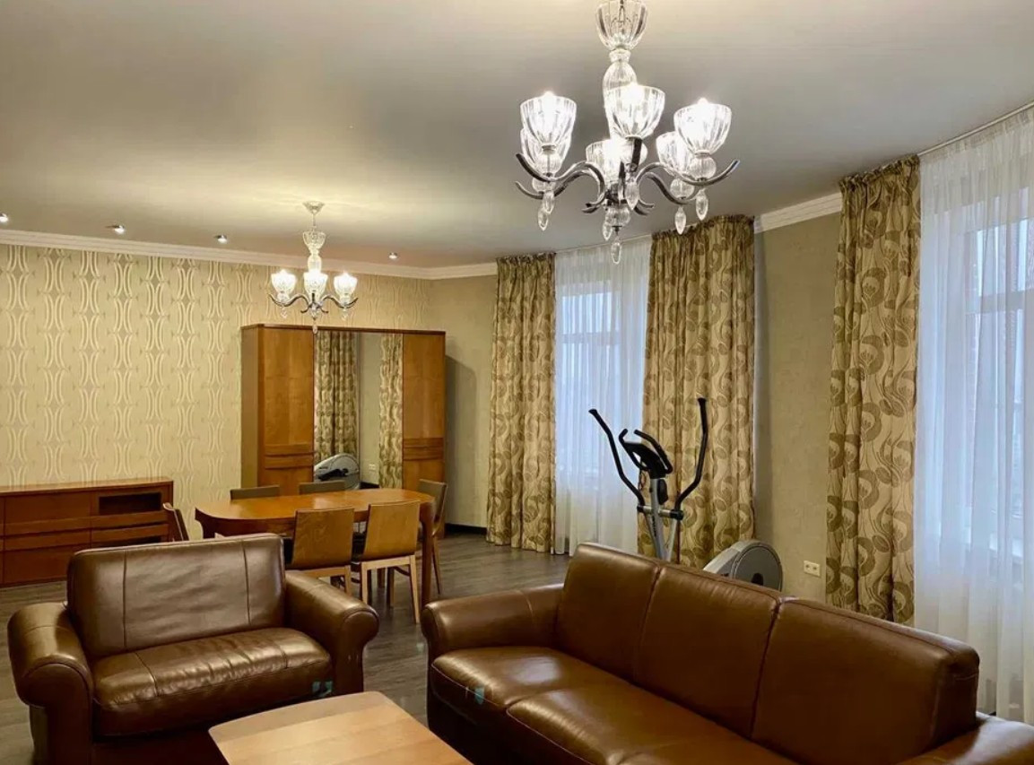 Аренда 3к квартиры в Киеве,  Коновальца ул. (Щорса ул.), 36В 4