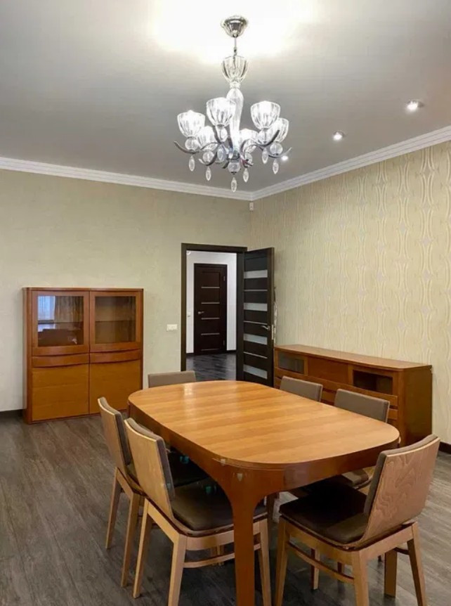 Аренда 3к квартиры в Киеве,  Коновальца ул. (Щорса ул.), 36В 5