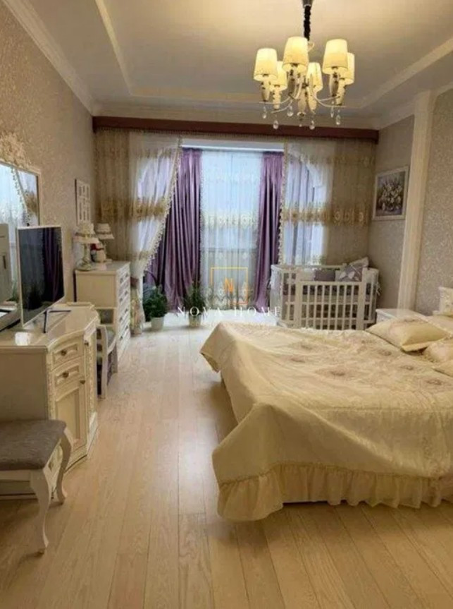Аренда 3к квартиры в Киеве,  Коновальца ул. (Щорса ул.), 36В 1