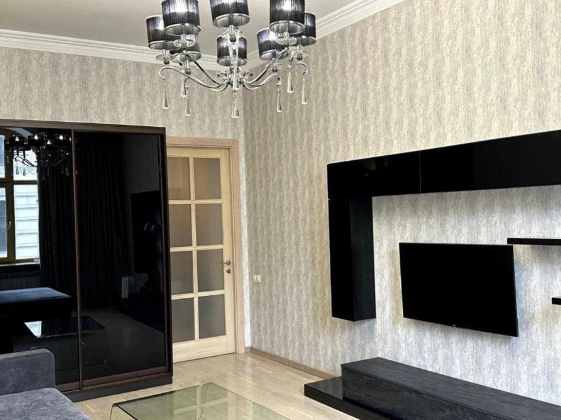 Аренда 2к квартиры в Киеве,  Андреевский спуск, 2В 11