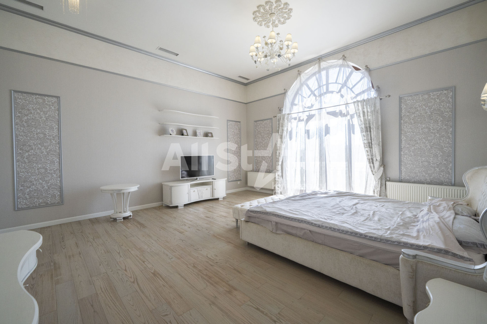 Аренда 9к дома в Киеве, Радченко Петра ул., 12