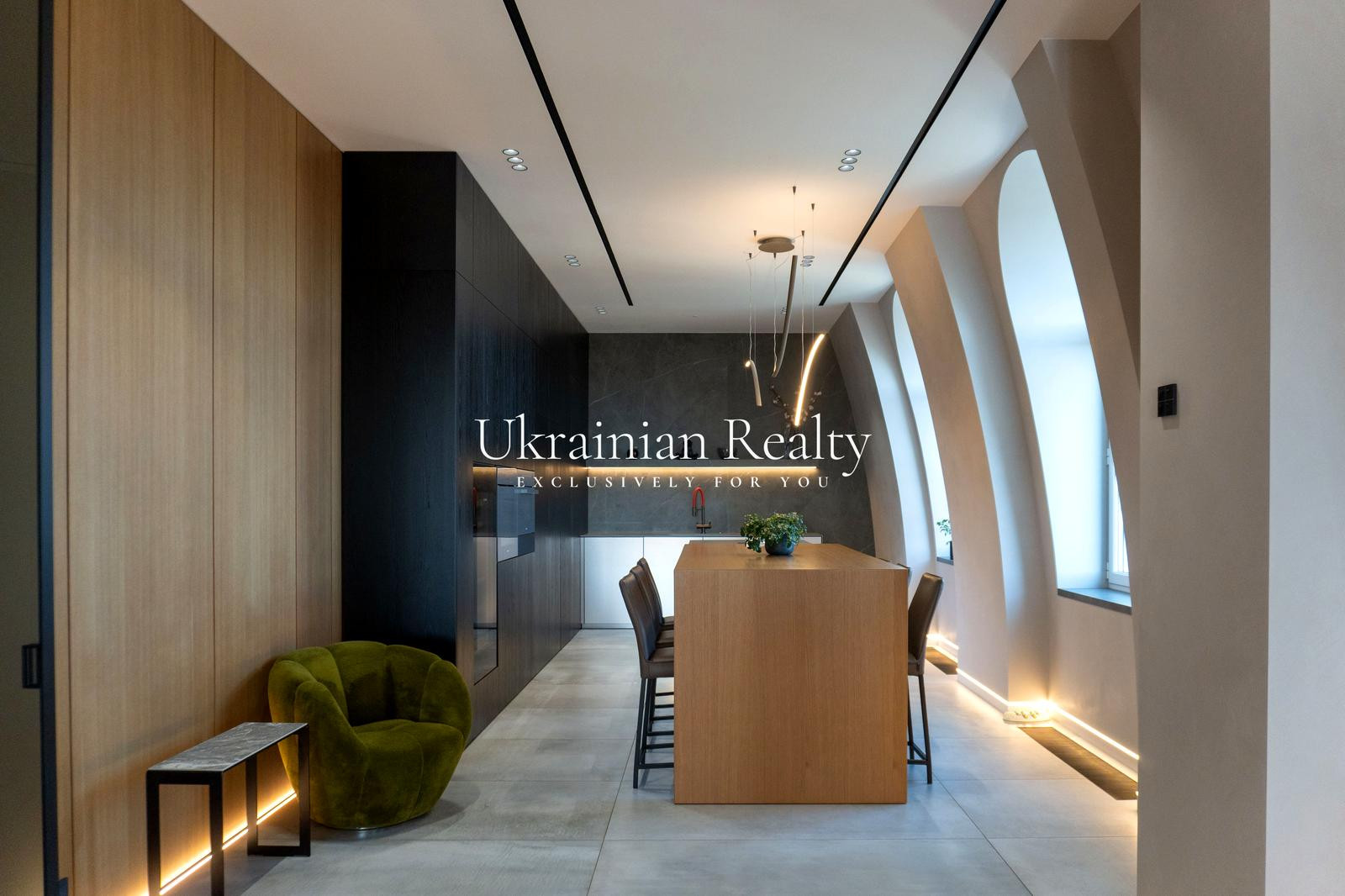 Аренда 5к квартиры в Киеве,  ЖК Ренессанс Резиденс, Новоселицкая ул. 3