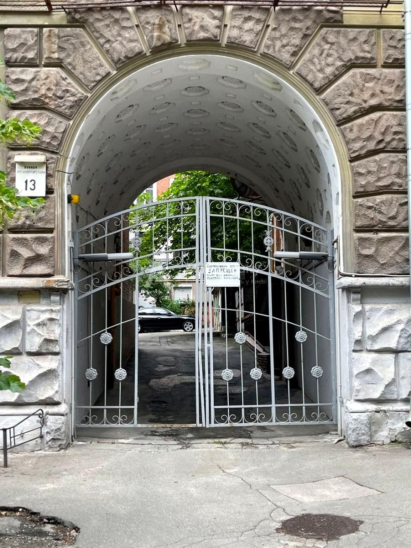Аренда 2к квартиры в Киеве,  Круглоуниверситетская ул., 13 15