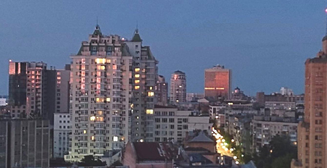 Аренда 5к квартиры в Киеве, Дмитриевская ул., 75 6