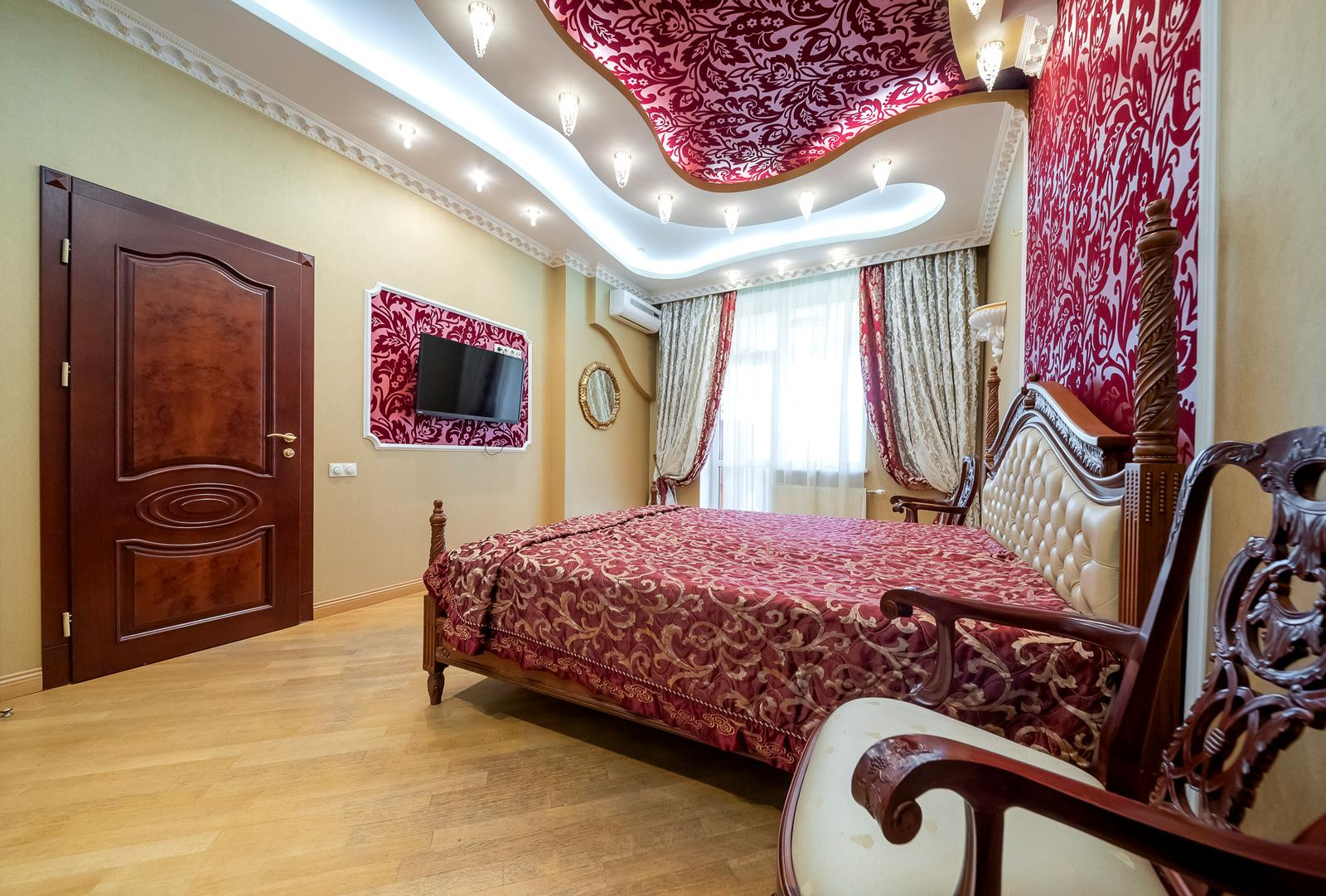 Аренда 4к квартиры в Киеве,  Старонаводницкая ул., 13 3