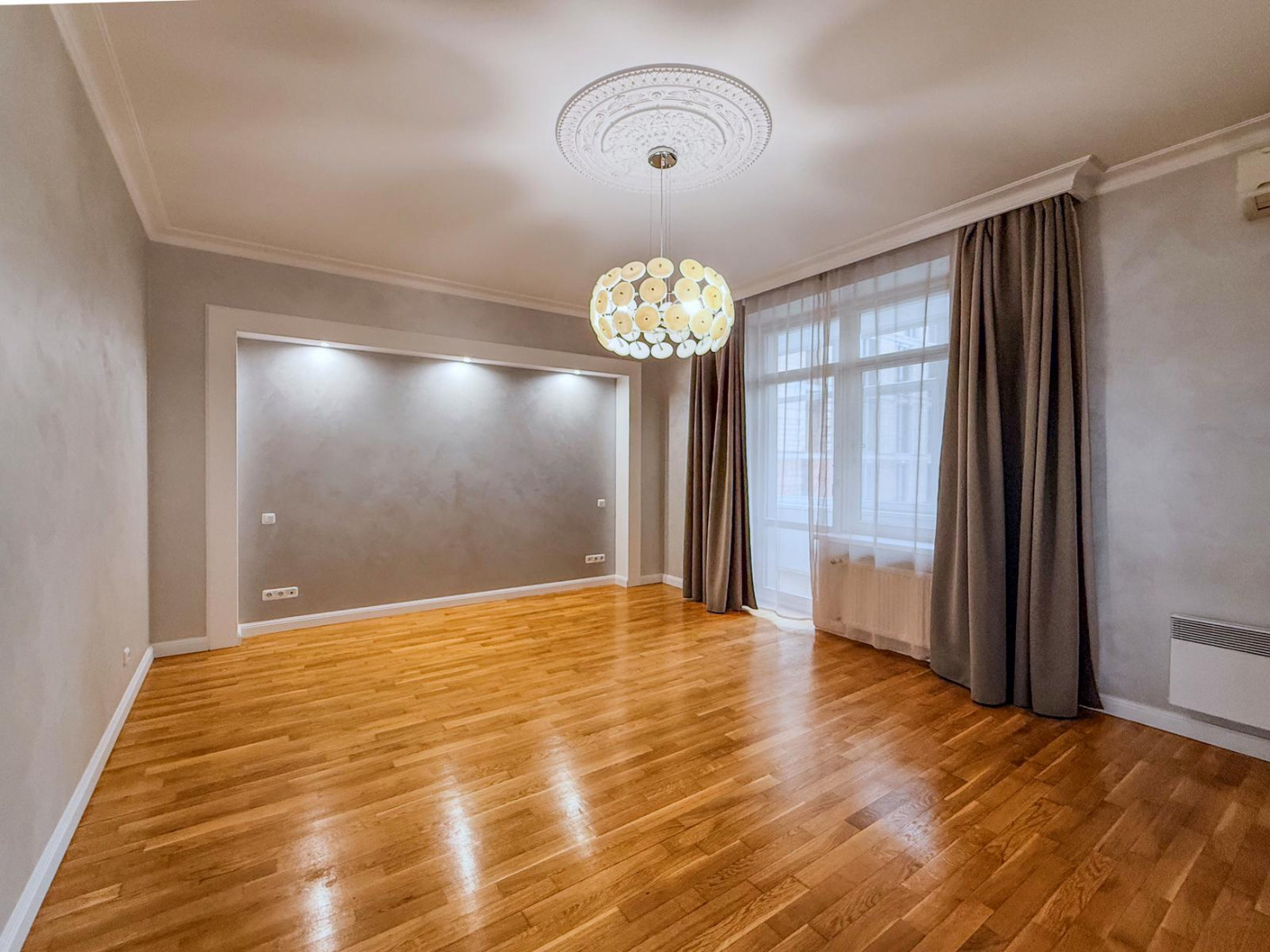 Аренда 4к квартиры в Киеве,  Круглоуниверситетская ул., 3-5 5