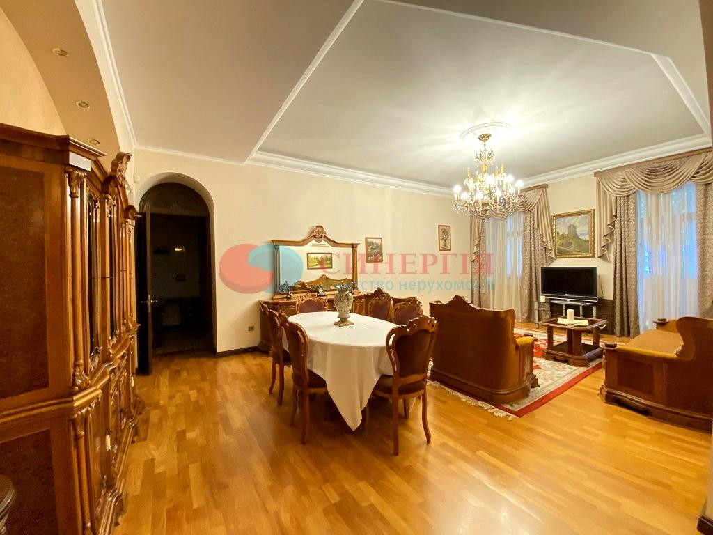 Аренда 3к квартиры в Киеве,  Чикаленко Евгения ул. (Пушкинская ул.), 32Б 3