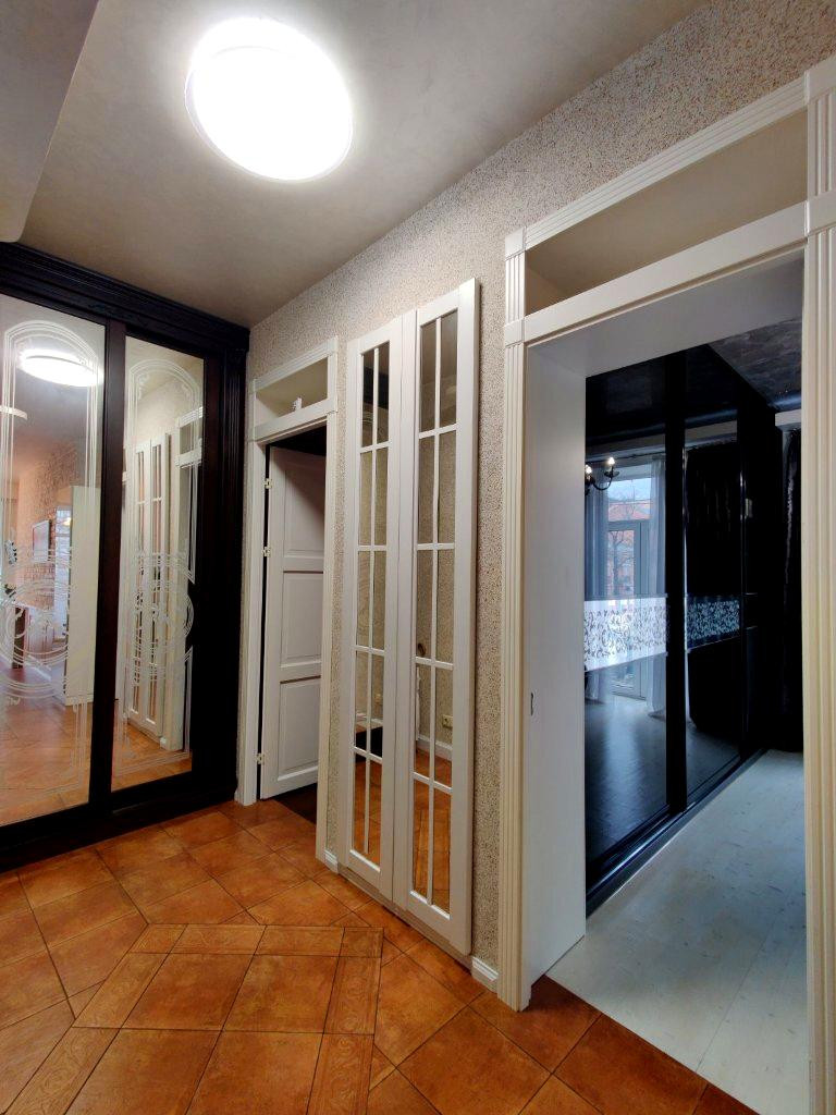Аренда 2к квартиры в Киеве,  Братская ул., 5 8