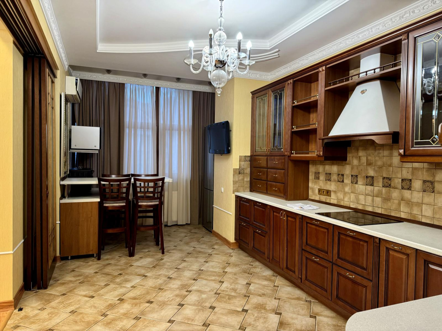 Аренда 4к квартиры в Киеве,  ЖК Творец, Коновальца ул. (Щорса ул.), 32Б 13
