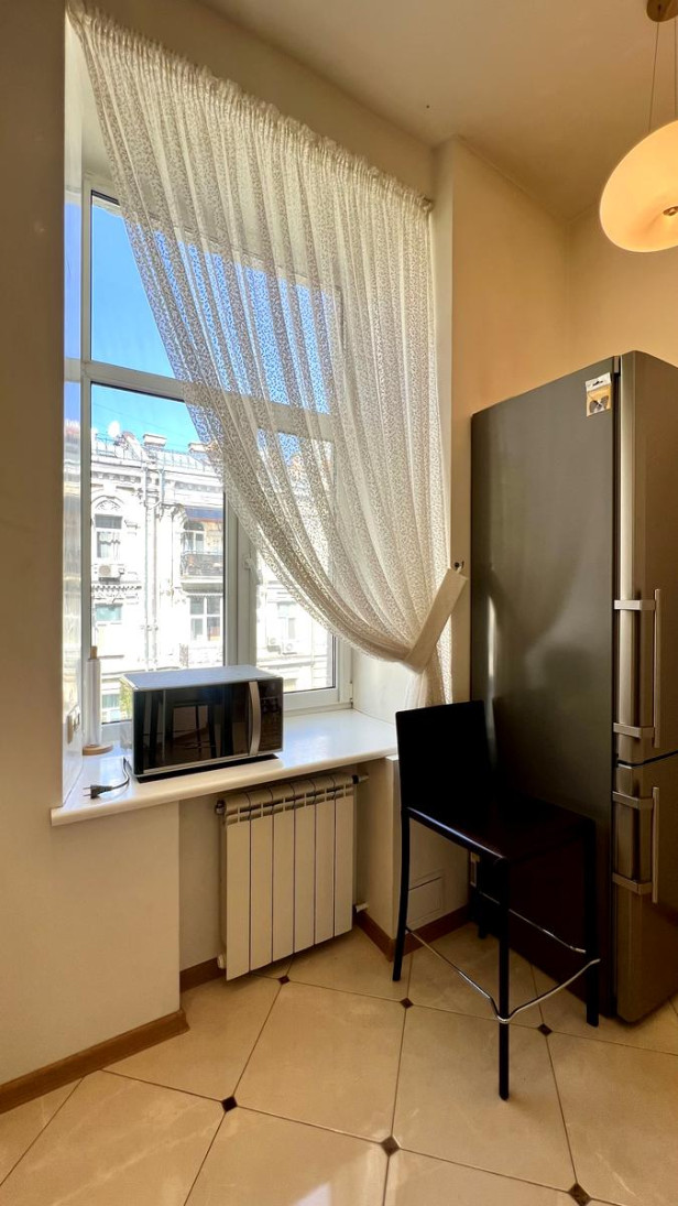 Аренда 2к квартиры в Киеве,  Гончара Олеся ул., 77 3