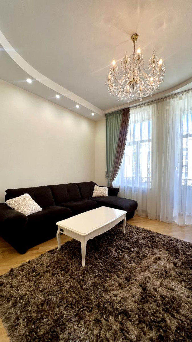 Аренда 2к квартиры в Киеве,  Гончара Олеся ул., 77 6