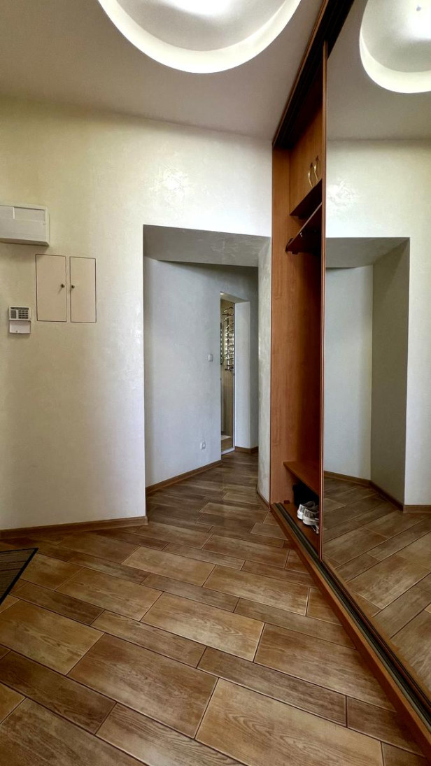 Аренда 2к квартиры в Киеве,  Гончара Олеся ул., 77 13