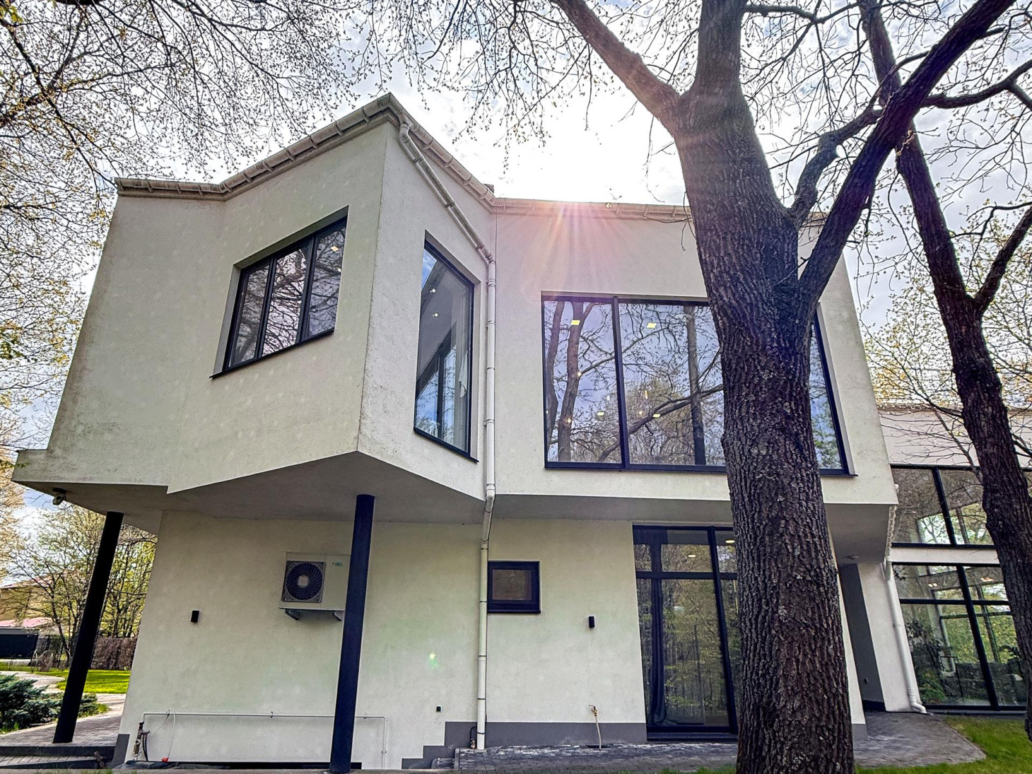 Аренда 5к дома в Киеве,  Бережанская ул., 12 0