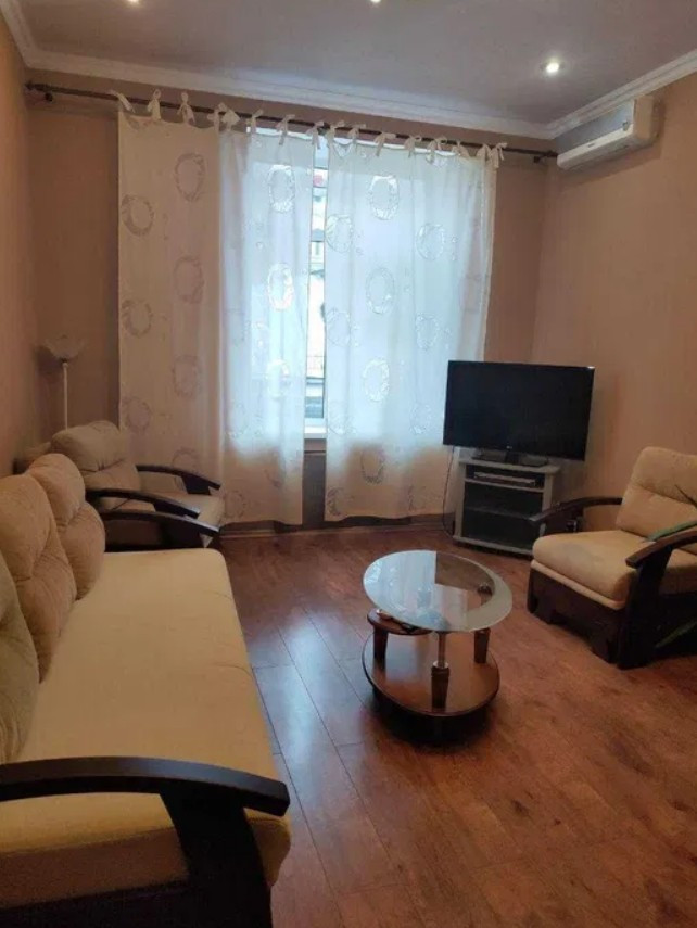 Аренда 2к квартиры в Киеве,  Лысенко ул., 8 0