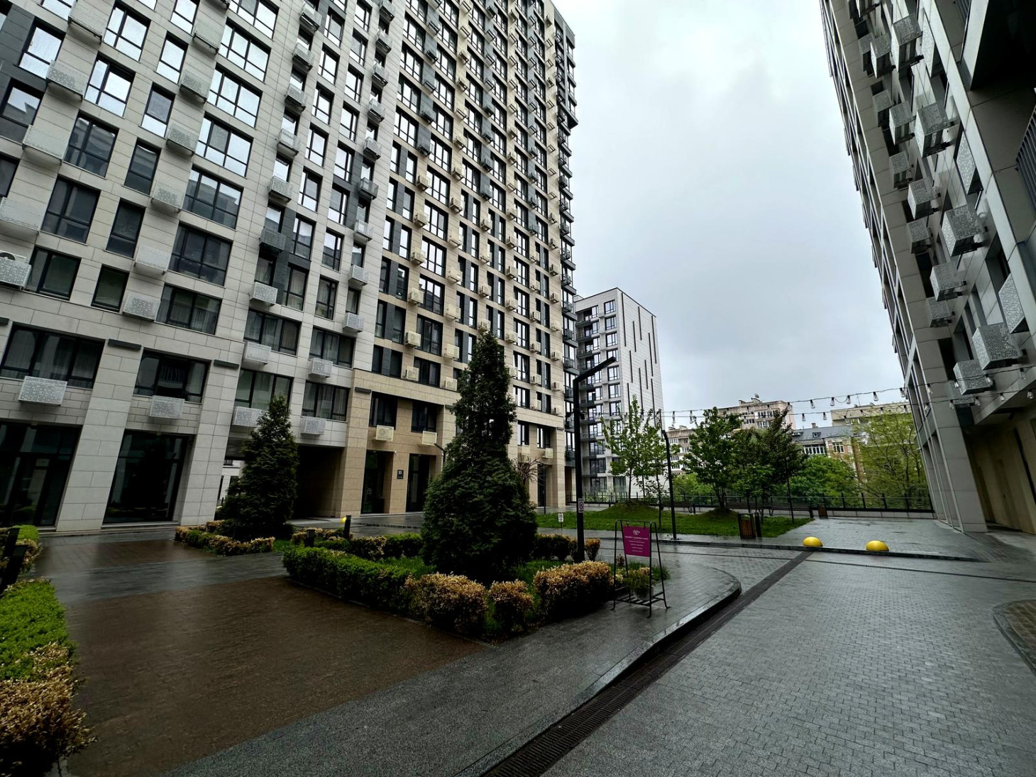 Аренда 2к квартиры в Киеве, ЖК Ярославов Град, Бульварно-Кудрявская ул. (Воровского ул.), 17 13