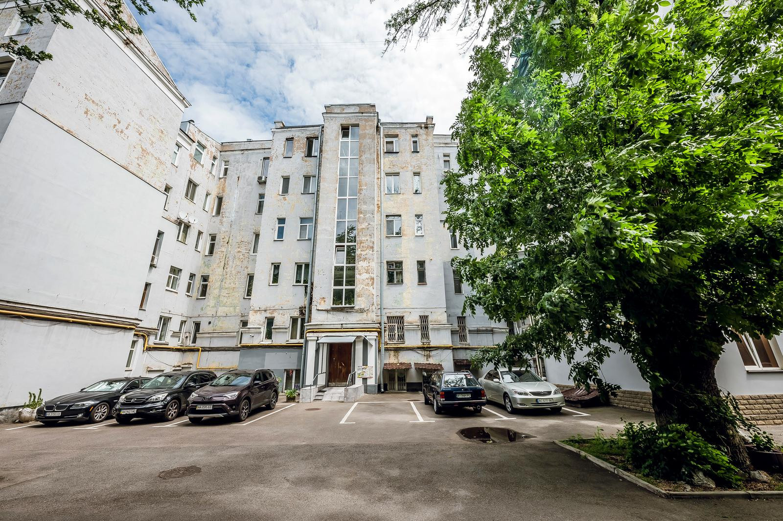 Аренда 2к квартиры в Киеве,  Мазепы Ивана ул. (Январского восстания), 3Б 17