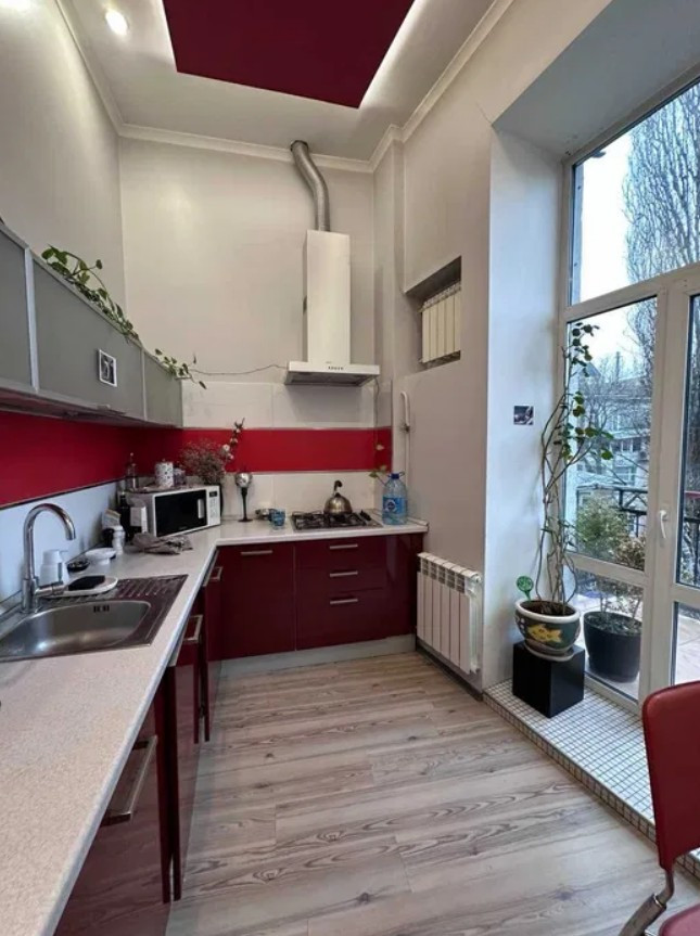 Продажа 1к квартиры в Киеве,  Рейтарская ул., 25 0