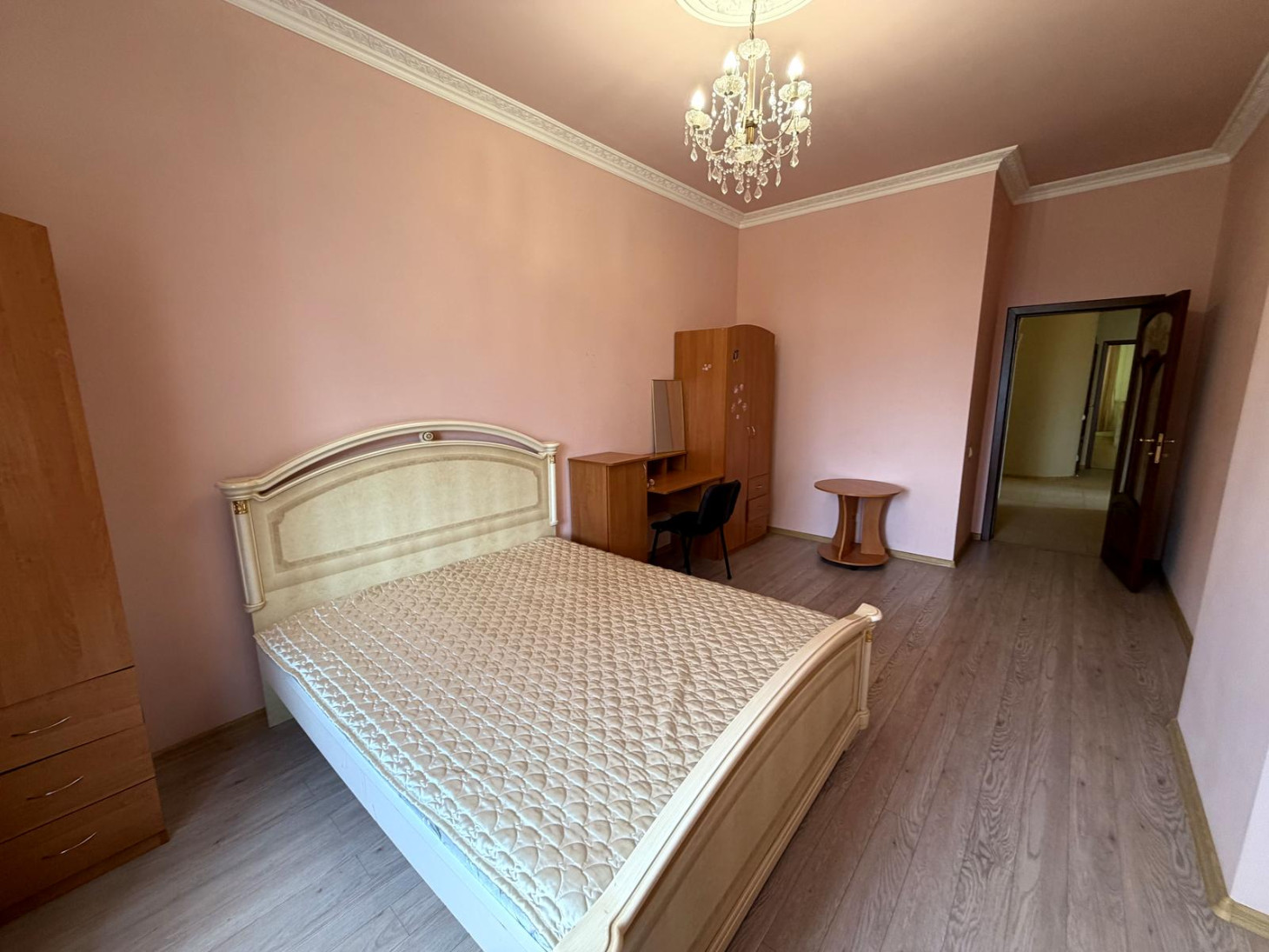 Аренда 4к квартиры в Киеве,  Старонаводницкая ул., 6Б 8