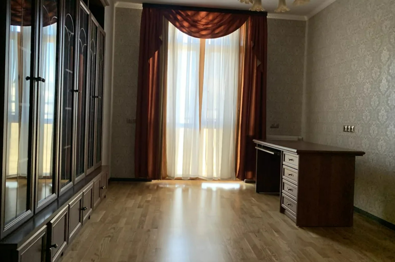 Аренда 3к квартиры в Киеве,  ЖК Фундуклеевский, Богдана Хмельницкого ул., 58А 9