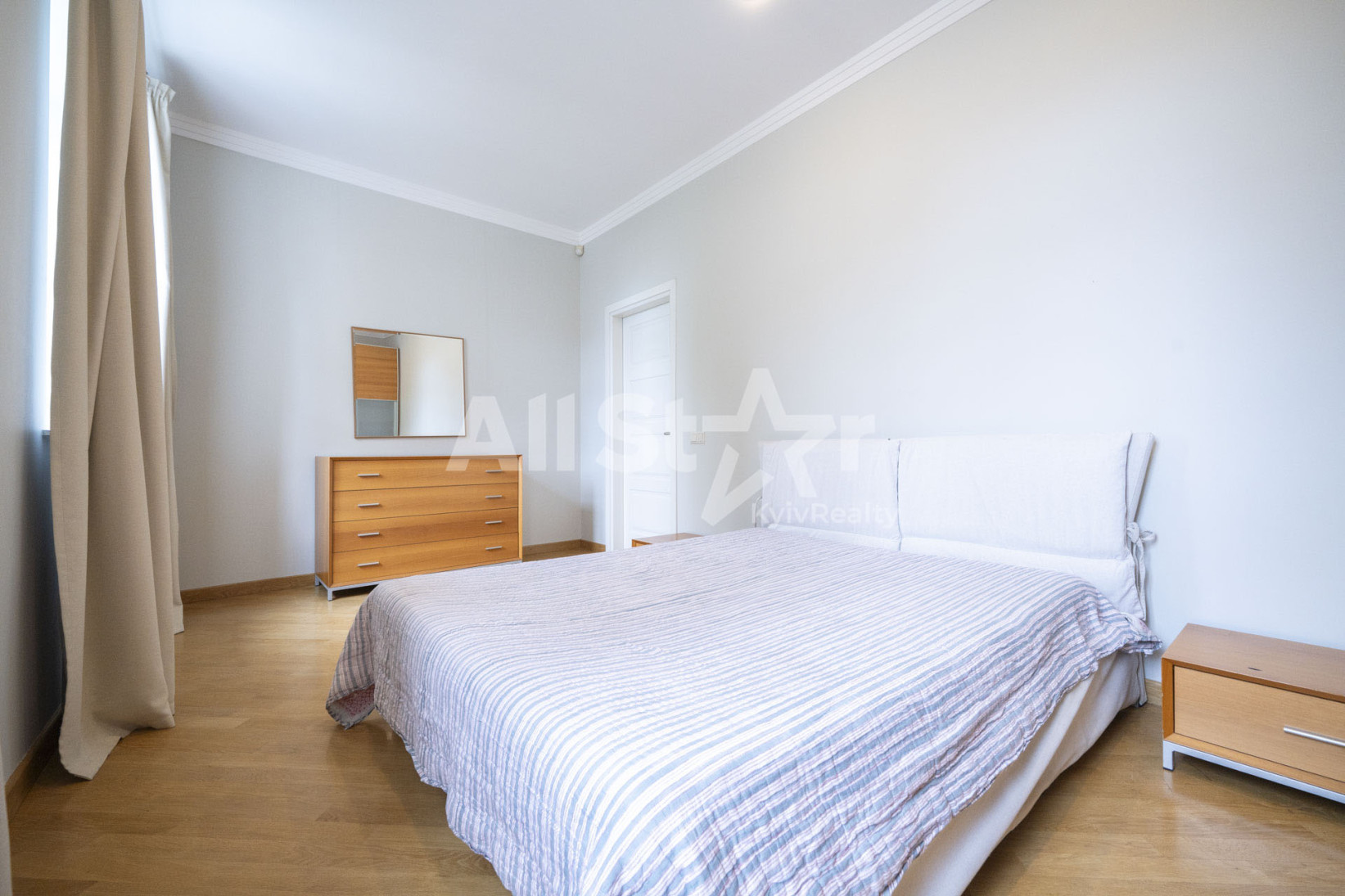 Аренда 2к квартиры в Киеве, Дарвина ул., 8 3