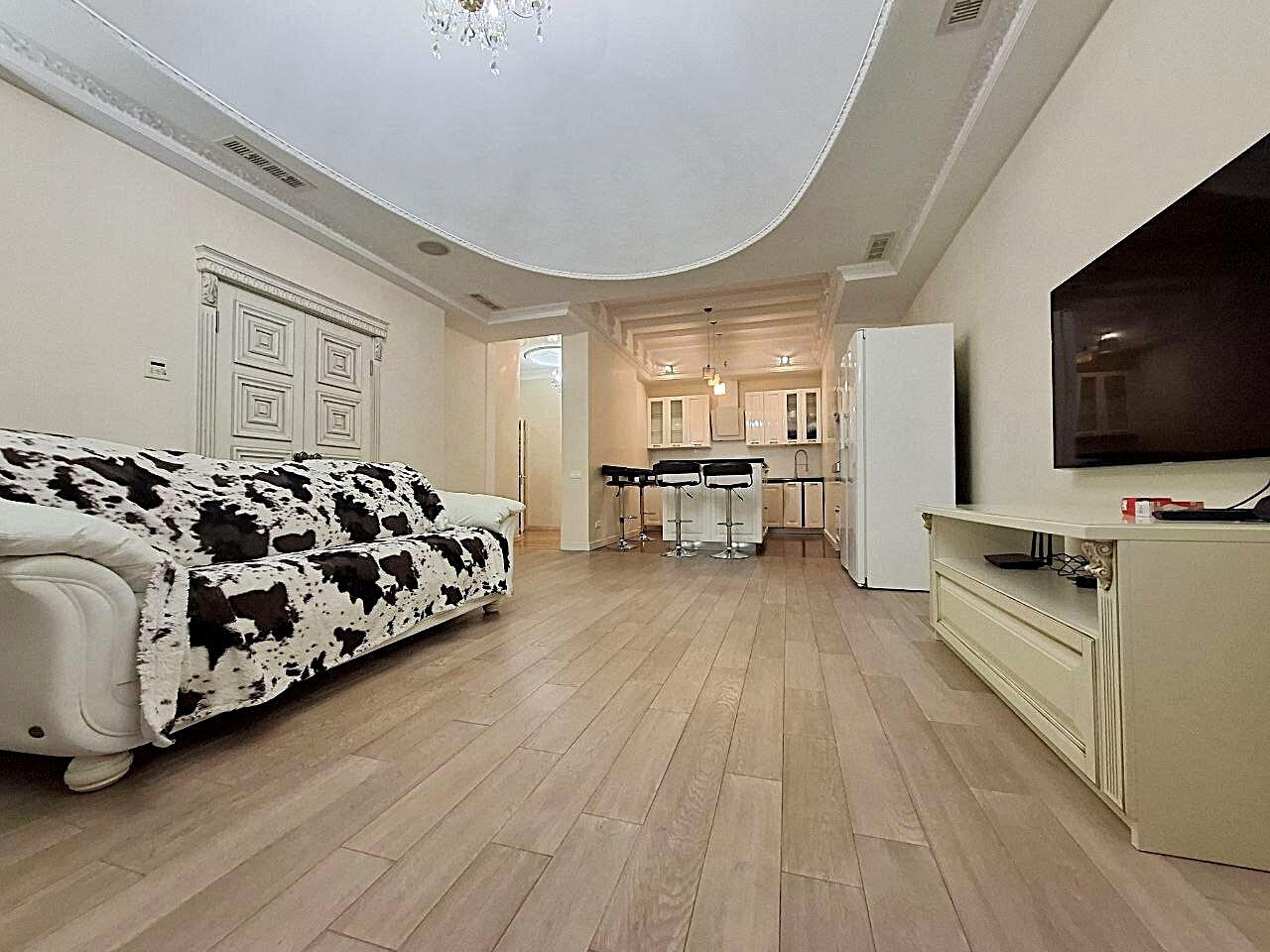 Аренда 3к квартиры в Киеве, ЖК Капитолий, Крещатик ул., 27Б 0