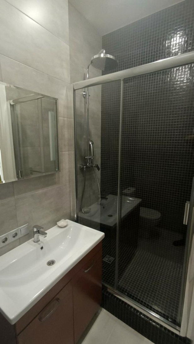 Аренда 3к квартиры в Киеве,  Тургеневская ул., 46/11 12