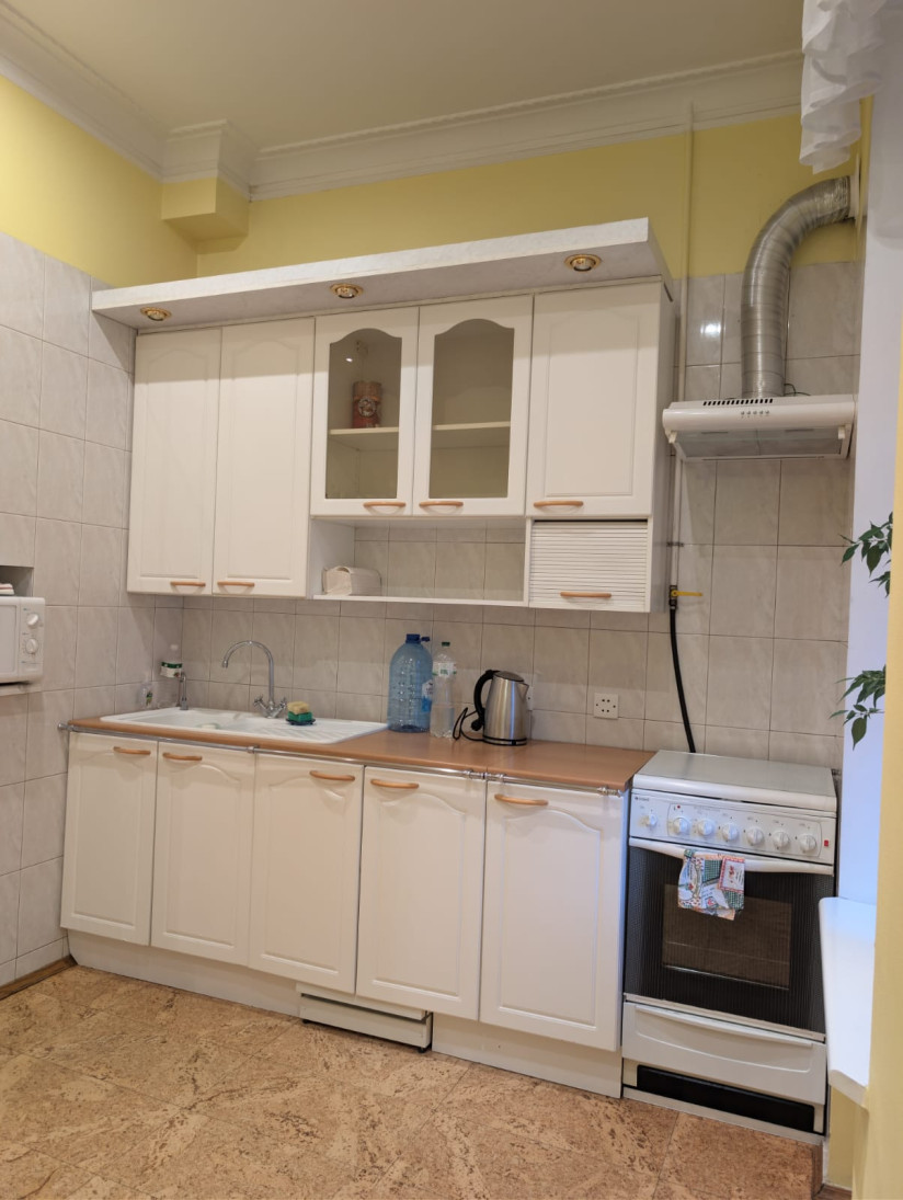Аренда 3к квартиры в Киеве,  Чикаленко Евгения ул. (Пушкинская ул.), 43А 4