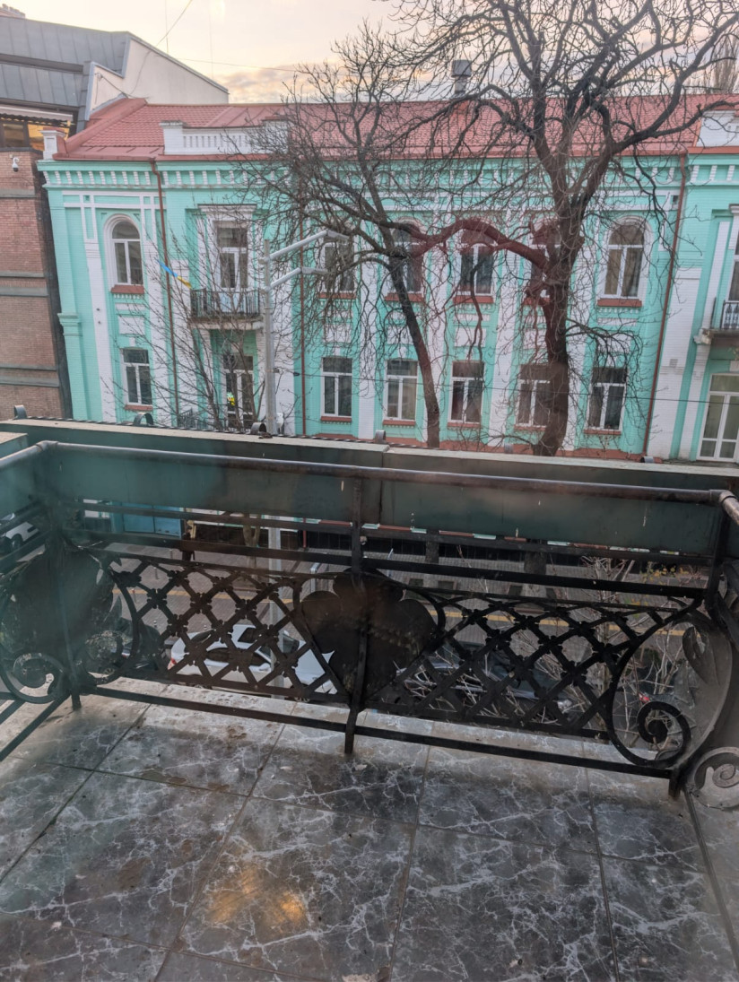 Аренда 3к квартиры в Киеве,  Чикаленко Евгения ул. (Пушкинская ул.), 43А 10