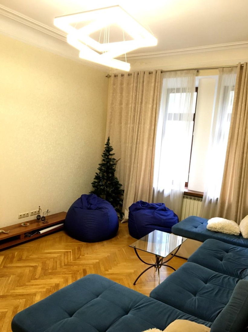 Продажа 4к квартиры в Киеве,  Коцюбинского Михаила ул., 9 1