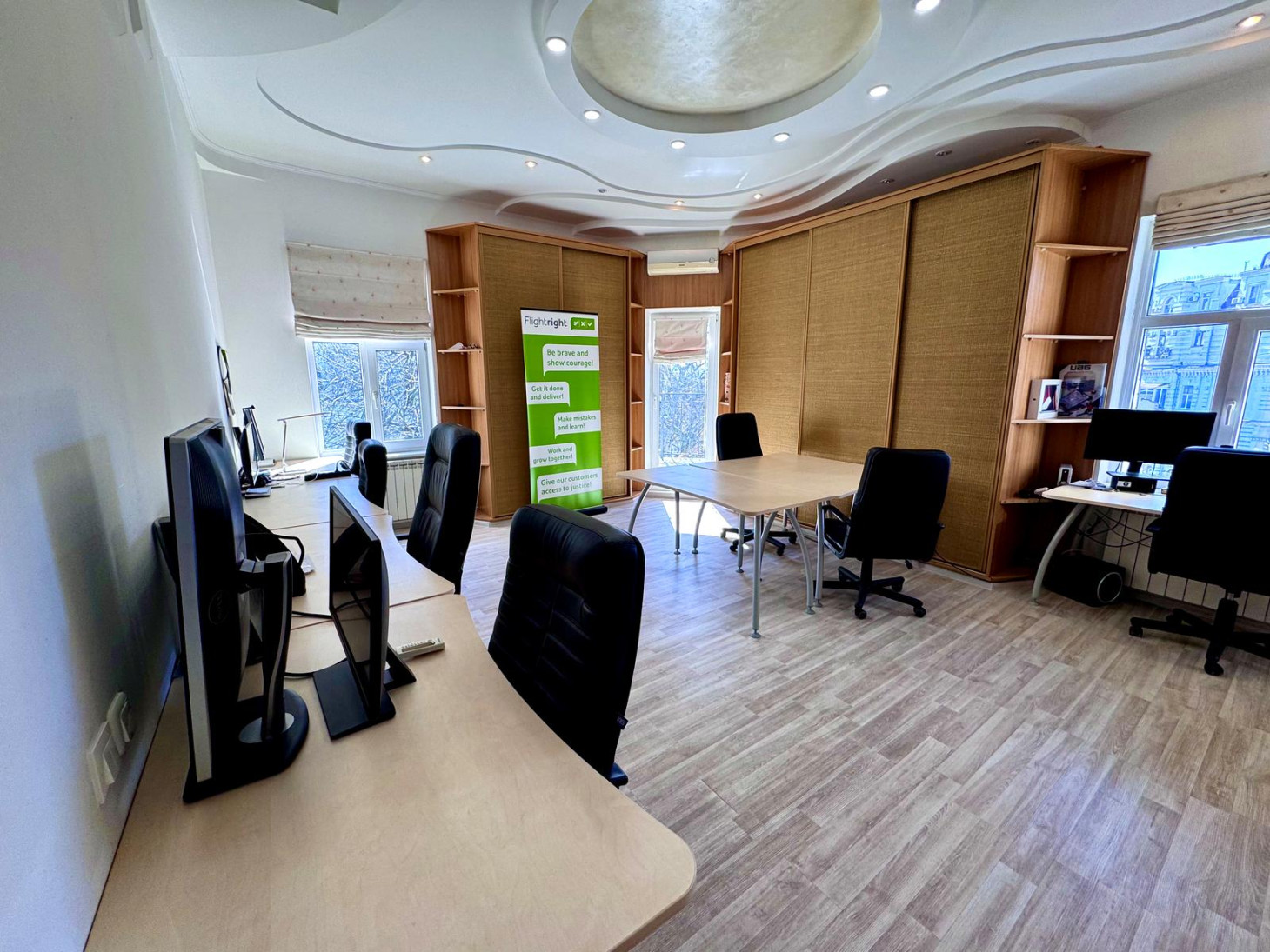 Продажа 7к квартиры в Киеве,  Трехсвятительская ул., 13 21