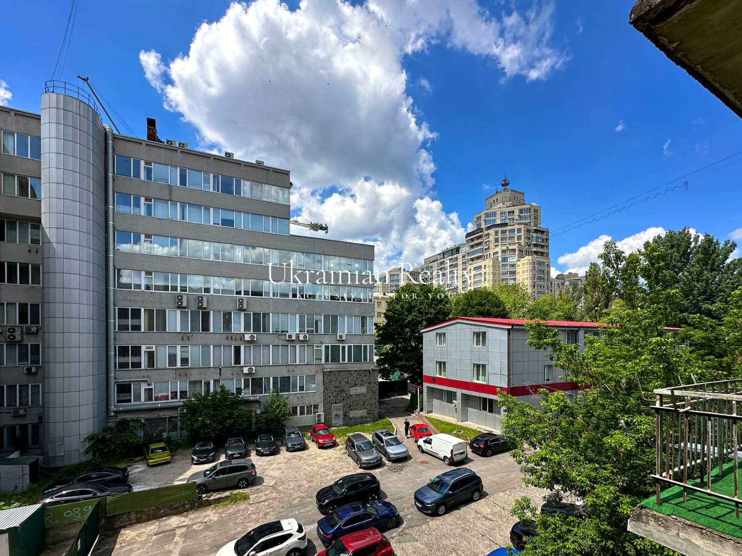 Аренда 2к квартиры в Киеве,  Богдана Хмельницкого ул., 10 16