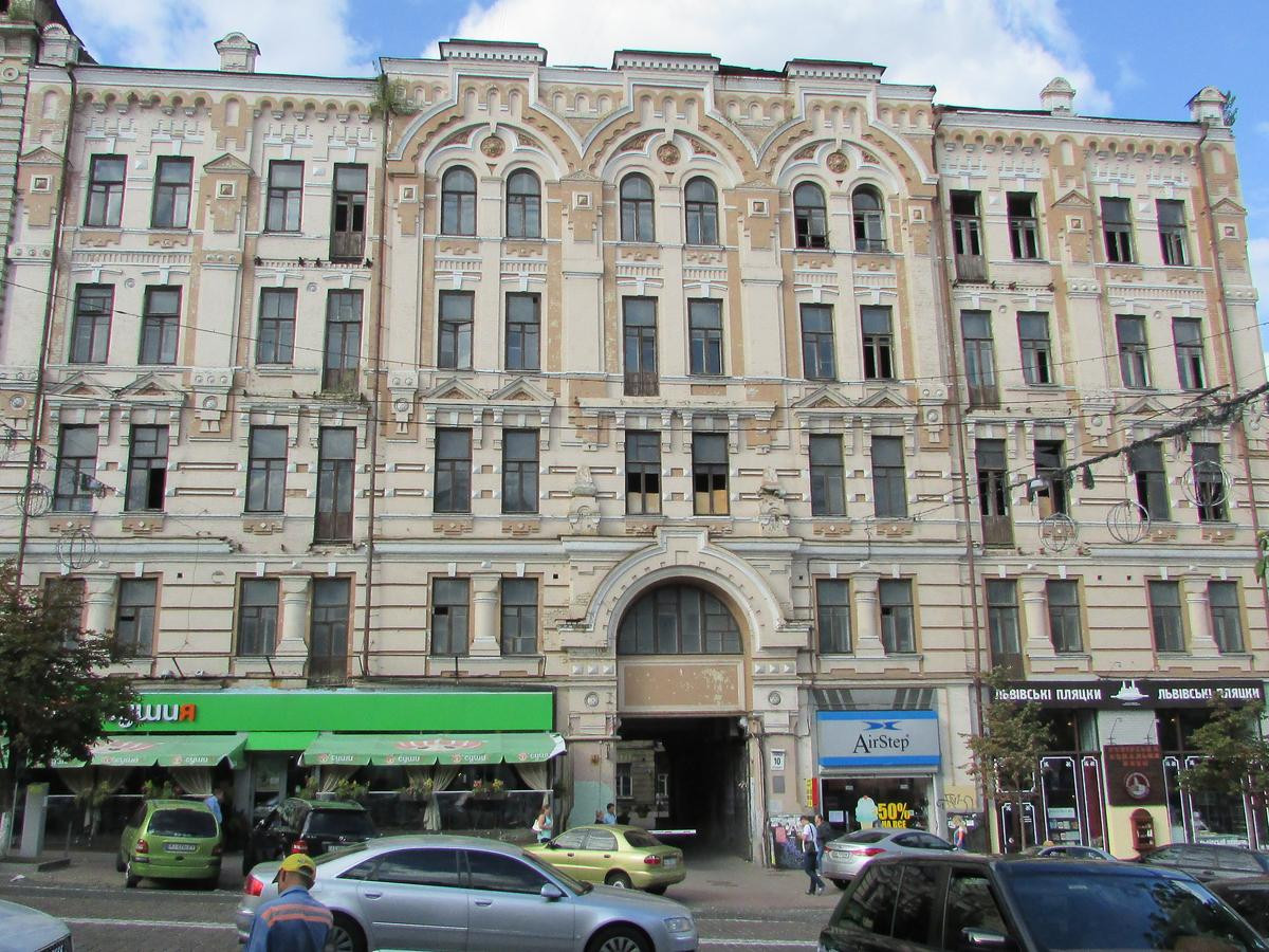 Аренда 2к квартиры в Киеве,  Богдана Хмельницкого ул., 10 20