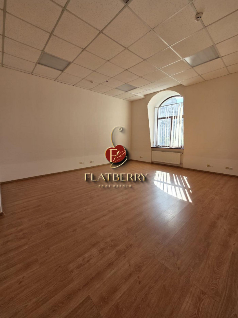 Продажа 7к квартиры в Киеве,  Софиевская ул., 18А 3