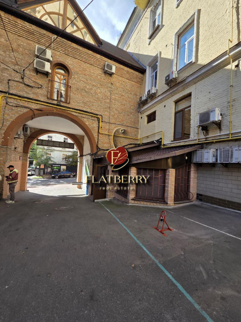 Продажа 7к квартиры в Киеве,  Софиевская ул., 18А 13