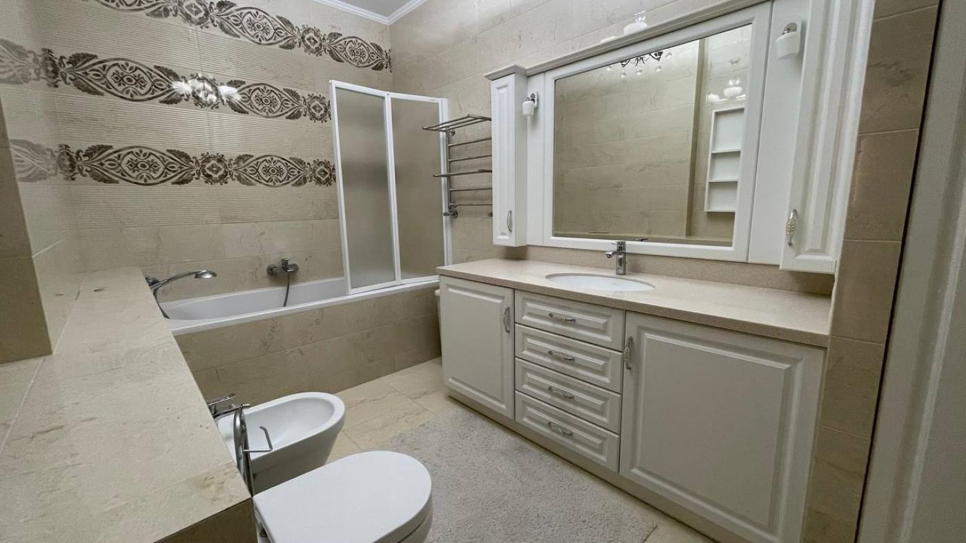 Аренда 3к квартиры в Киеве,  Антоновича ул. (Горького ул.), 72 6
