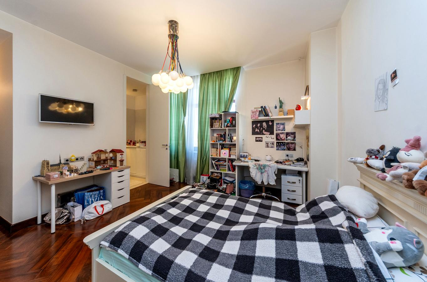 Продажа 4к квартиры в Киеве,  Франко Ивана ул., 4б 10