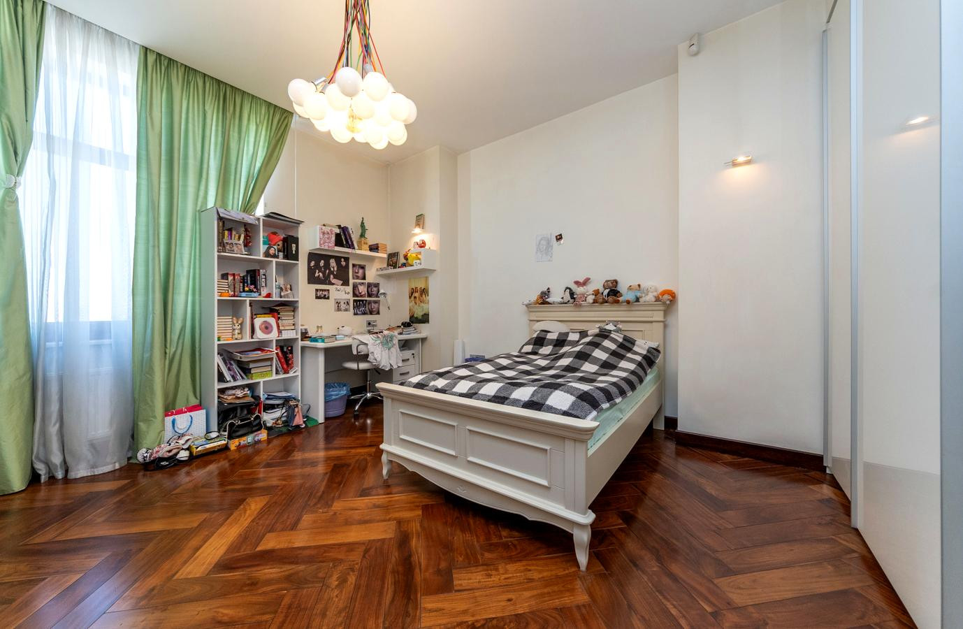 Продажа 4к квартиры в Киеве,  Франко Ивана ул., 4б 12
