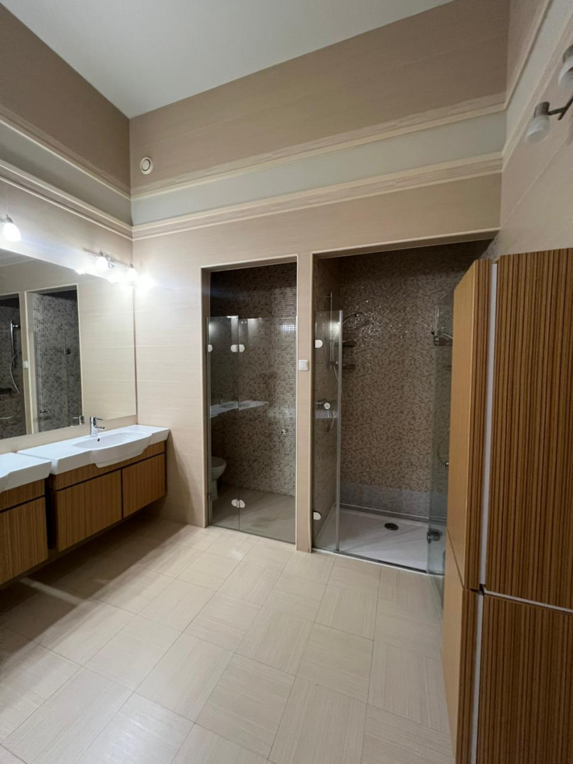 Аренда 4к квартиры в Киеве,  Заньковецкой ул., 7 12