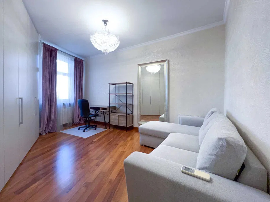 Аренда 3к квартиры в Киеве,  Шевченко Тараса бульвар, 11 13