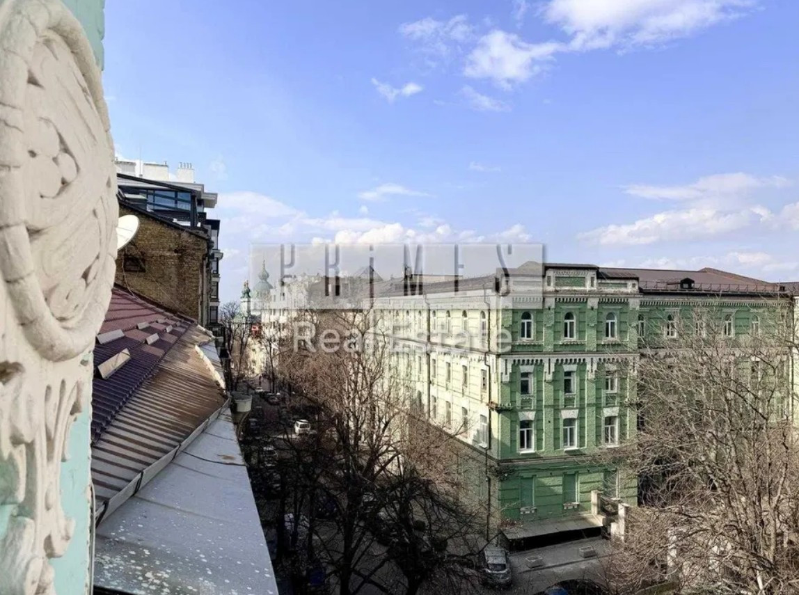 Продажа 3к квартиры в Киеве,  Десятинная ул., 1/3 2