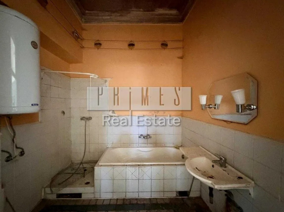 Продажа 3к квартиры в Киеве,  Десятинная ул., 1/3 11