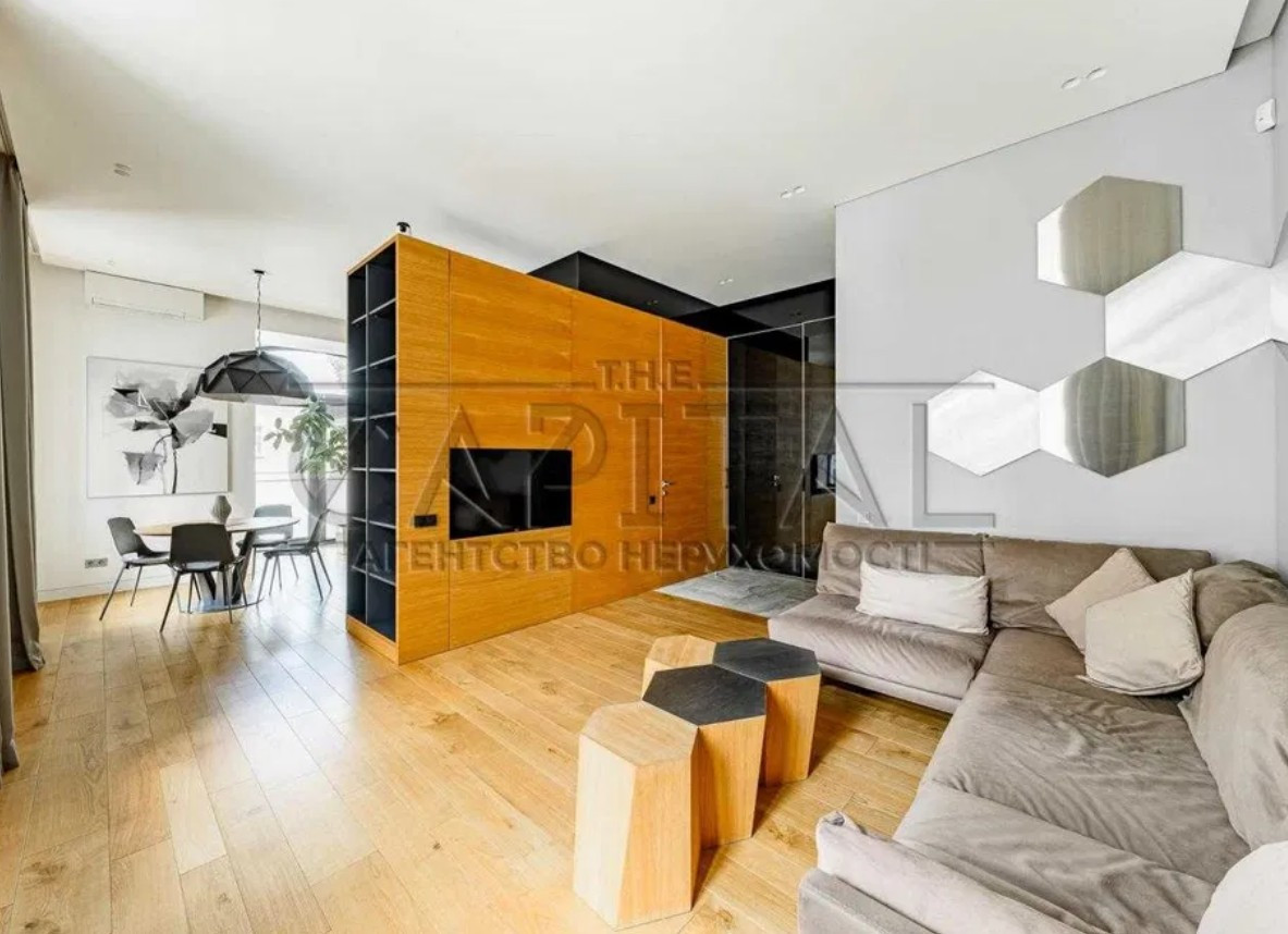 Продажа 2к квартиры в Киеве, Лютеранская ул., 7/10 3
