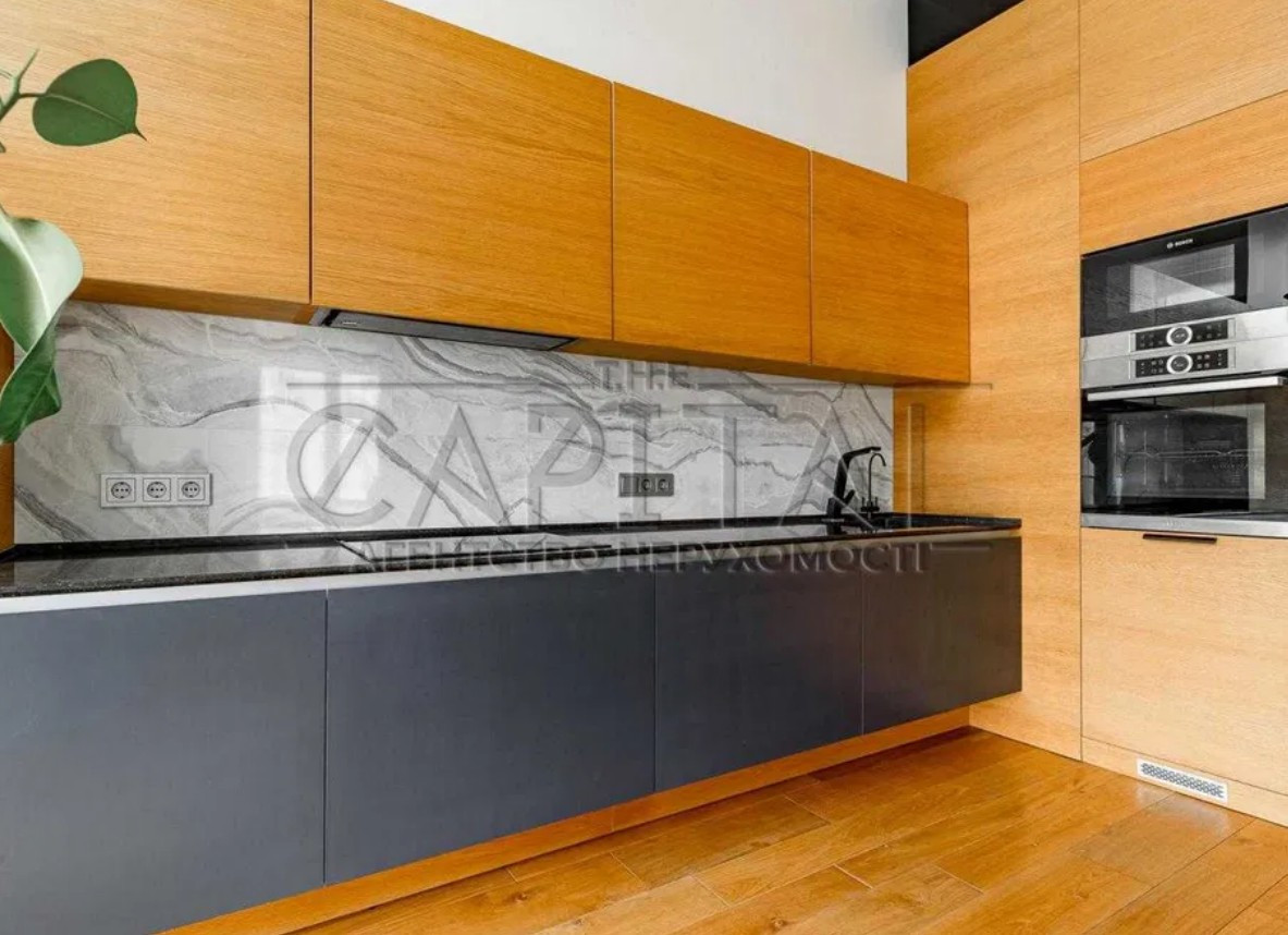 Продажа 2к квартиры в Киеве, Лютеранская ул., 7/10 6