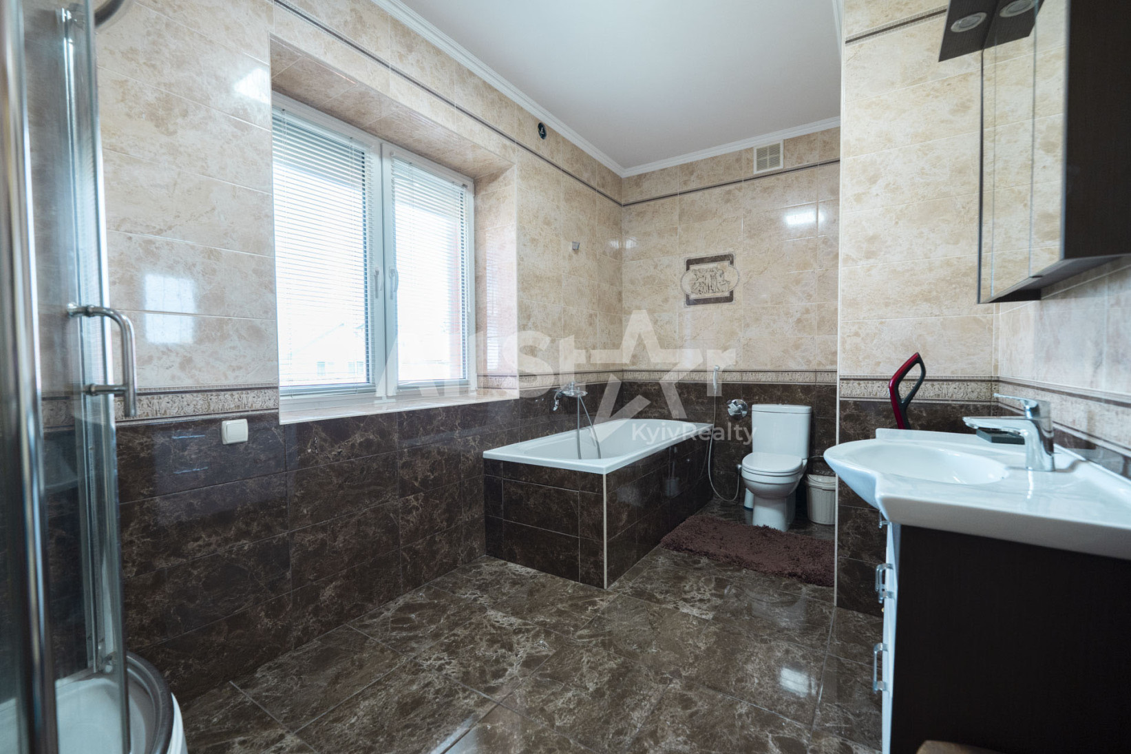 Аренда 7к дома в Киеве,  Ранетная ул. 12